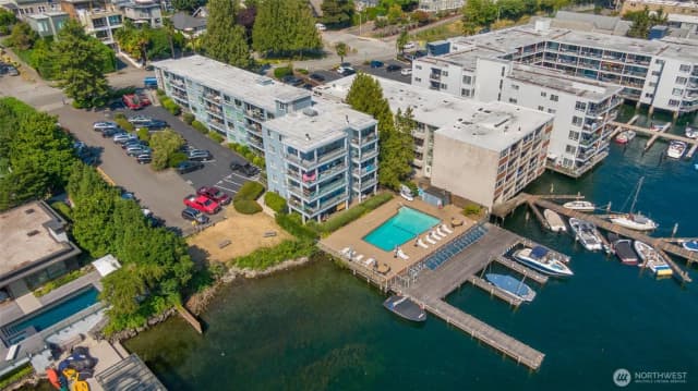 Property photo for 720 Lakeside Avenue S #404, Seattle