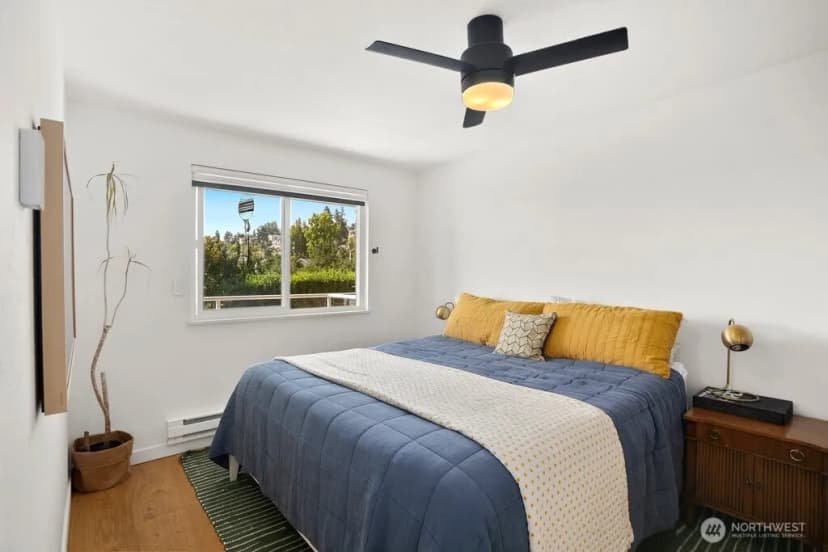 Property photo for 720 Lakeside Avenue S #404, Seattle photo 16