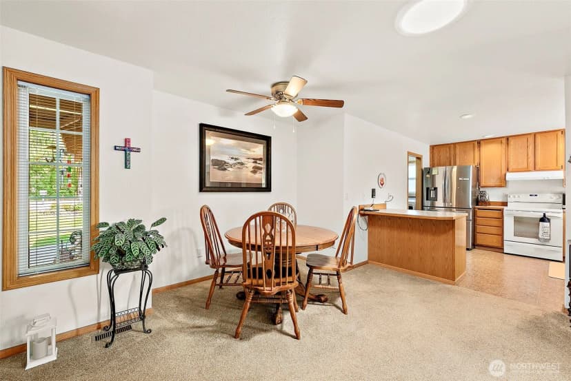 Property photo for 20109 Cascade Drive E, Bonney Lake photo 9