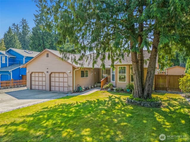 Property photo for 20109 Cascade Drive E, Bonney Lake