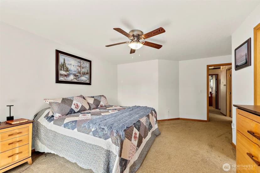 Property photo for 20109 Cascade Drive E, Bonney Lake photo 18