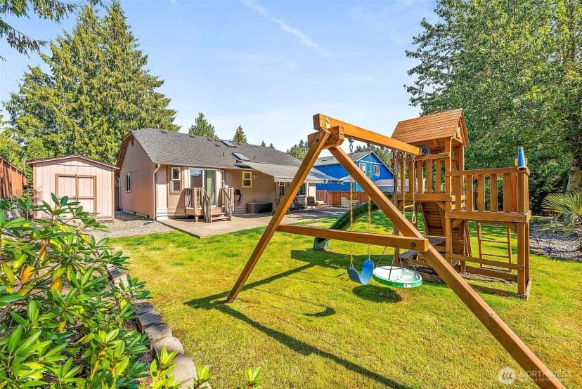 Property photo for 20109 Cascade Drive E, Bonney Lake photo 28