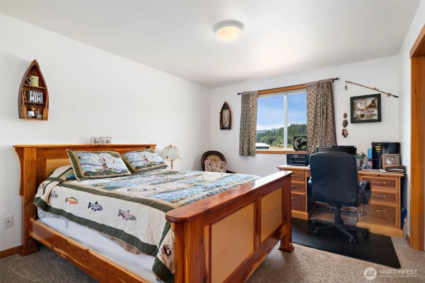 Property photo for 230 W Elk Ridge Road, Shelton photo 16