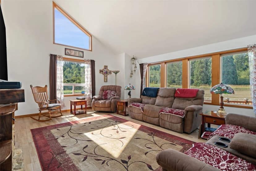 Property photo for 230 W Elk Ridge Road, Shelton photo 6