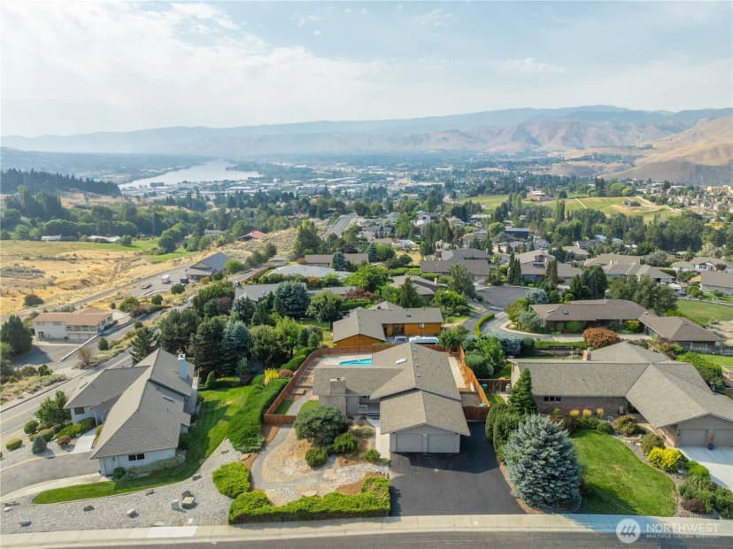 Property photo for 152 Heather Lane, Wenatchee photo 35
