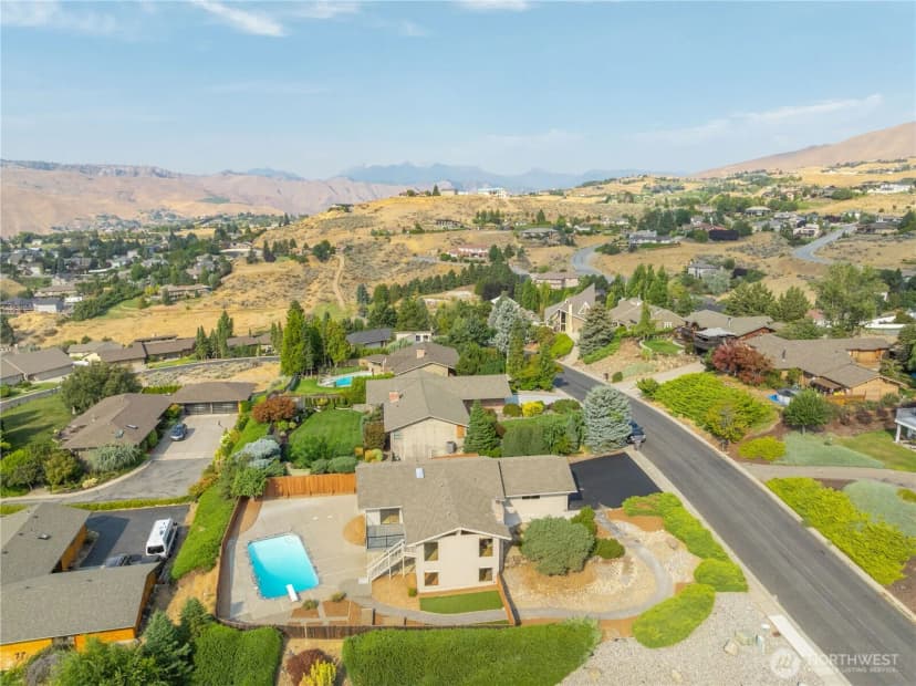 Property photo for 152 Heather Lane, Wenatchee photo 34