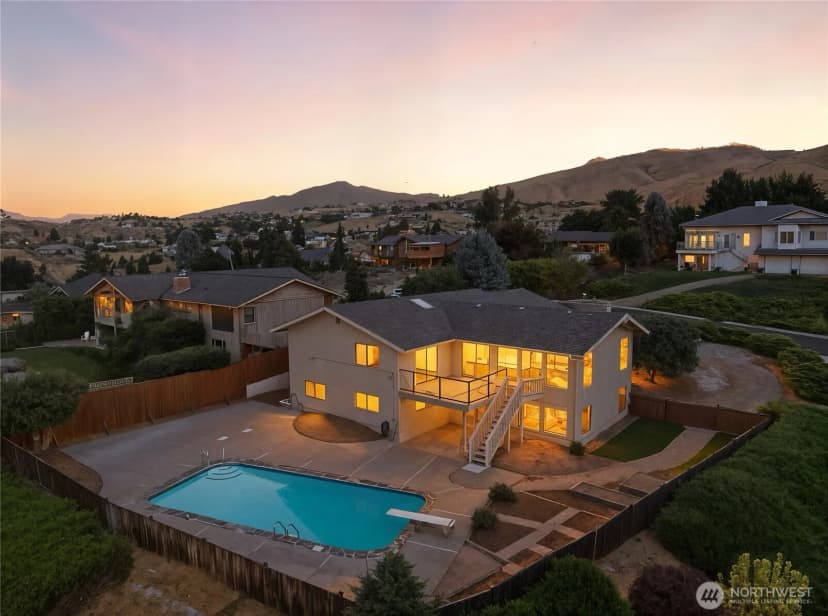 Property photo for 152 Heather Lane, Wenatchee photo 39