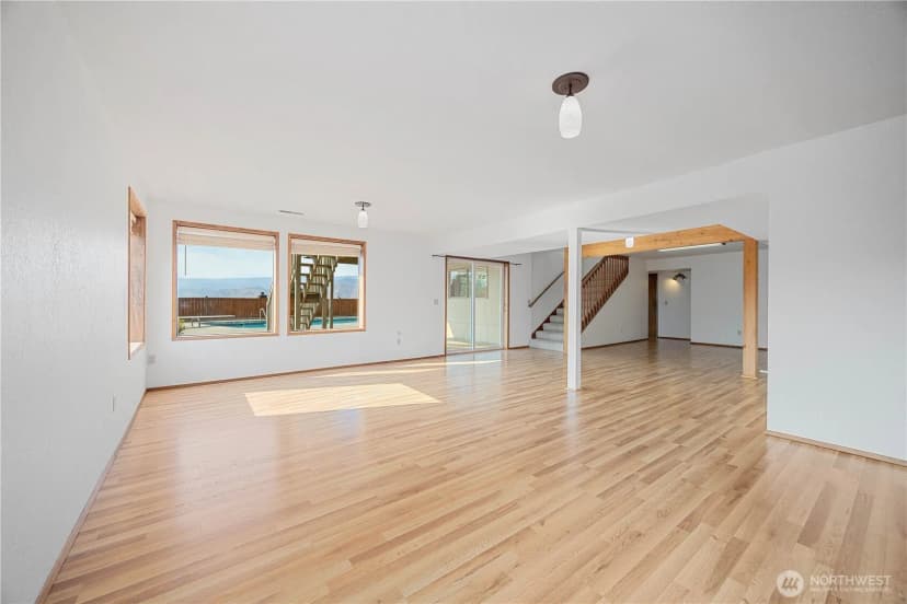 Property photo for 152 Heather Lane, Wenatchee photo 24