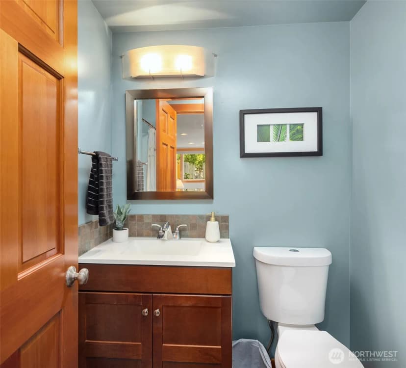 Property photo for 5210 35th Avenue Ne, Seattle photo 22
