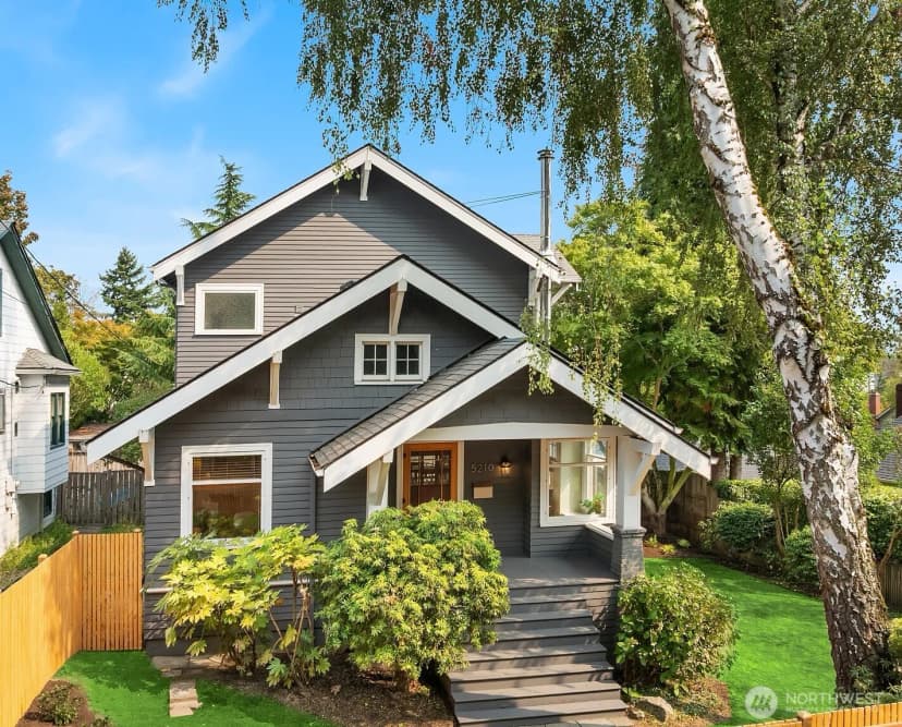 Property photo for 5210 35th Avenue Ne, Seattle photo 2