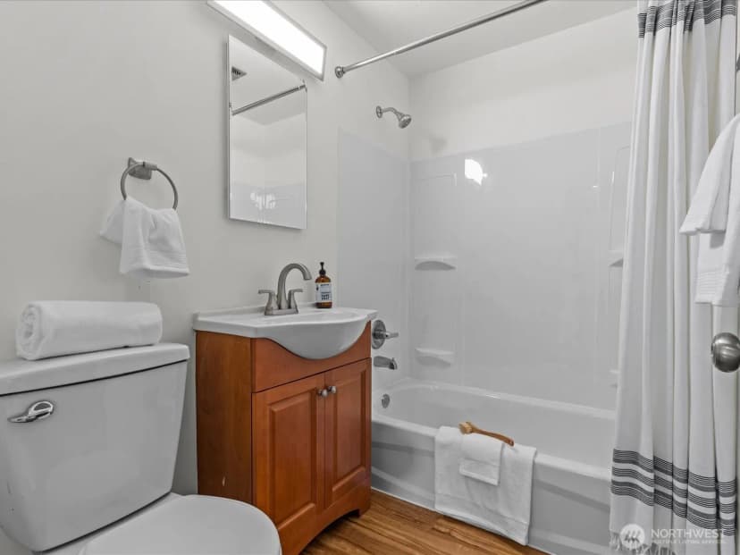 Property photo for 3058 S 200th Street, Sea Tac photo 11