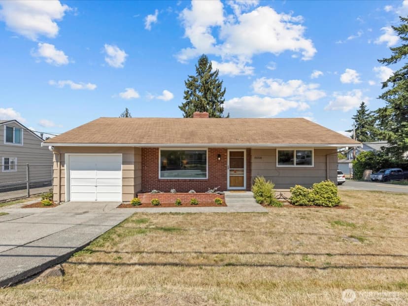 Property photo for 3058 S 200th Street, Sea Tac photo 2