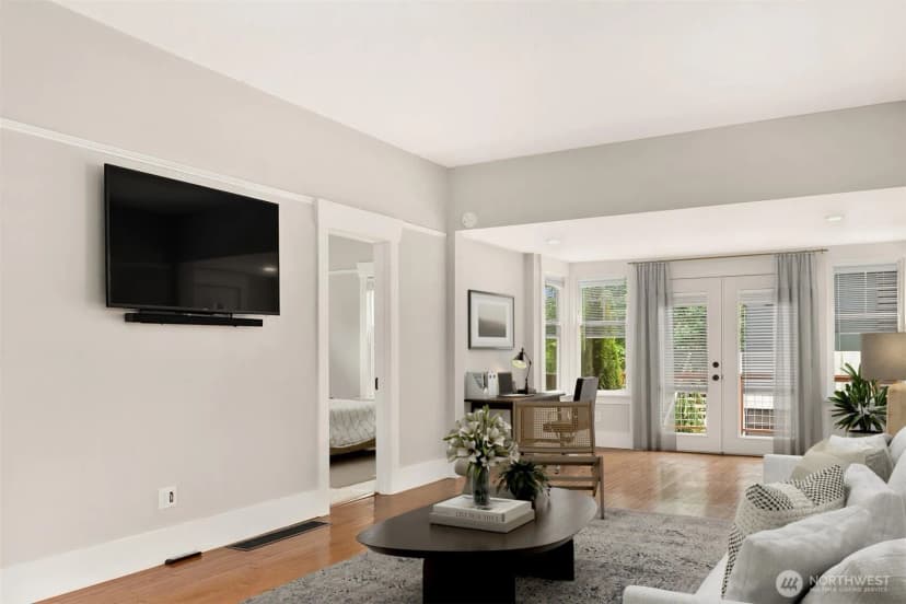 Property photo for 4321 Sw Beveridge Place, Seattle photo 5
