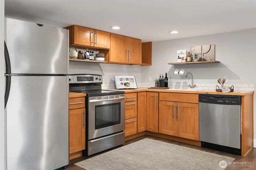 Property photo for 4321 Sw Beveridge Place, Seattle photo 18