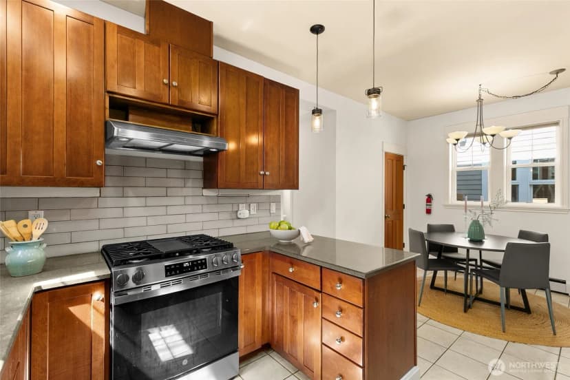 Property photo for 3526 Cheasty Boulevard S, Seattle photo 8