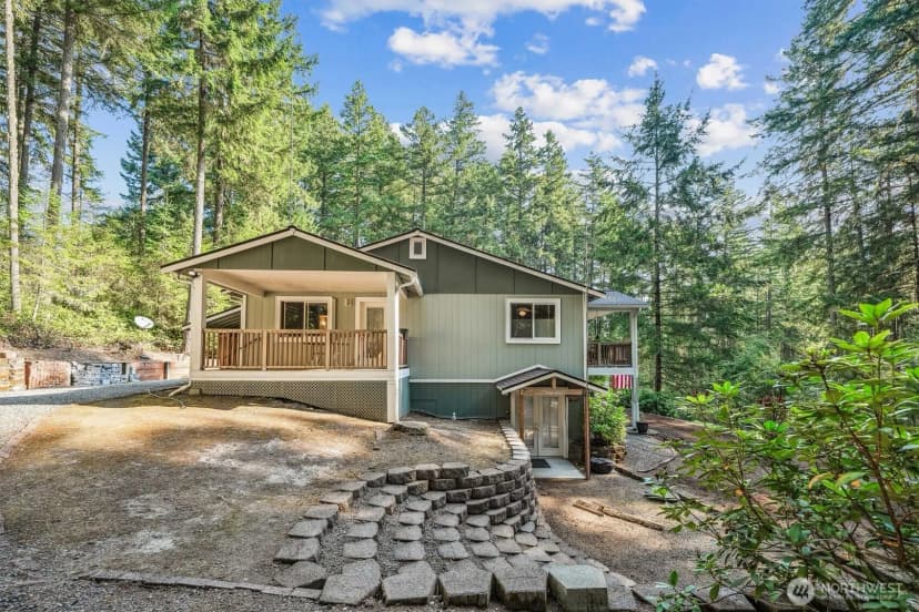 Property photo for 10106 Edgewood Drive, Anderson Island photo 6
