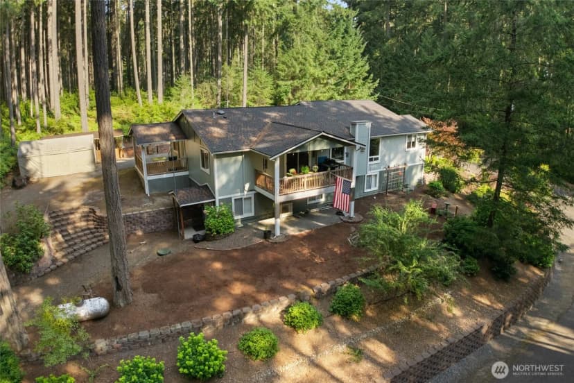 Property photo for 10106 Edgewood Drive, Anderson Island photo 8