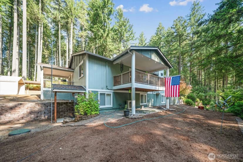 Property photo for 10106 Edgewood Drive, Anderson Island photo 9