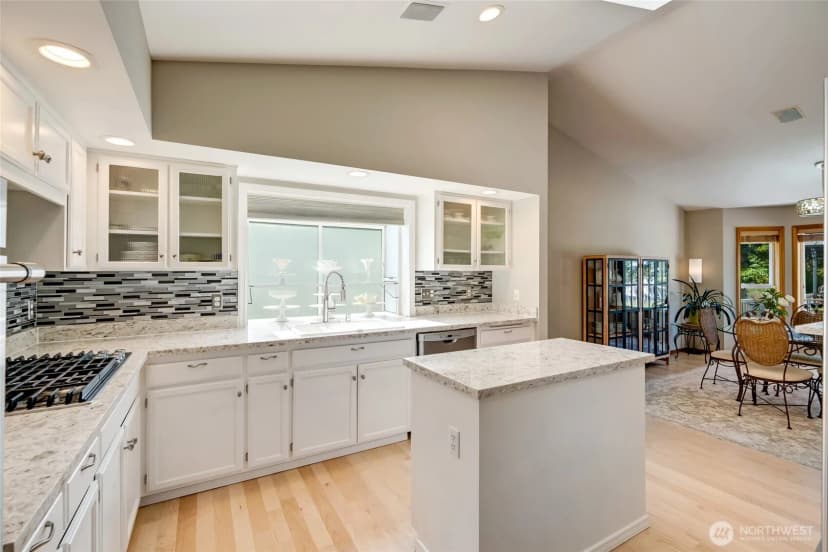Property photo for 17712 W Country Club Drive, Arlington photo 19