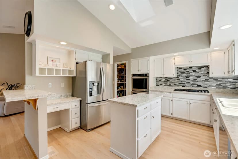 Property photo for 17712 W Country Club Drive, Arlington photo 17