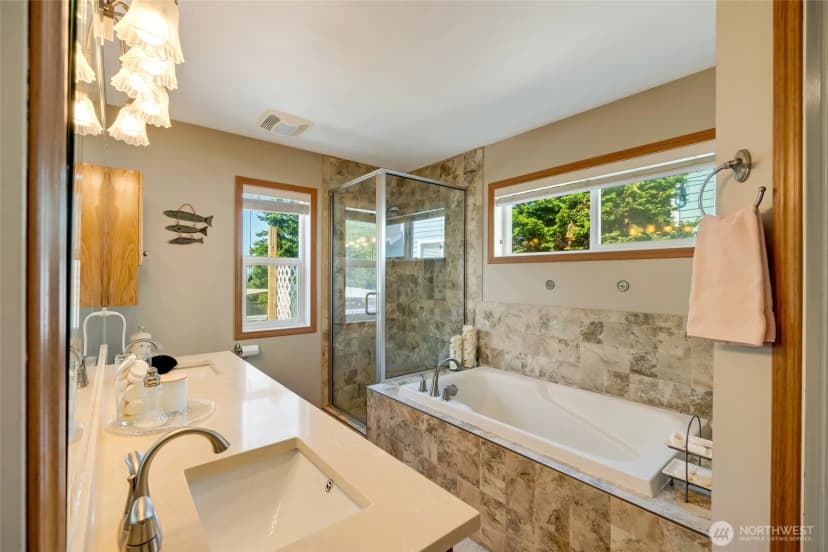 Property photo for 17712 W Country Club Drive, Arlington photo 24