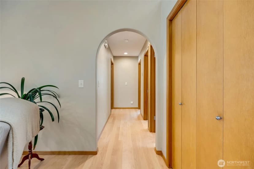 Property photo for 17712 W Country Club Drive, Arlington photo 21