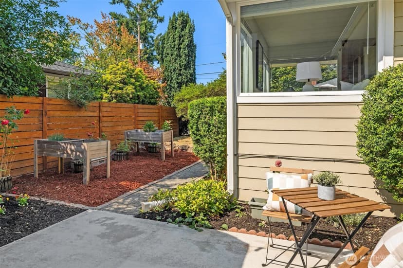 Property photo for 4207 Sw Thistle #a, Seattle photo 24