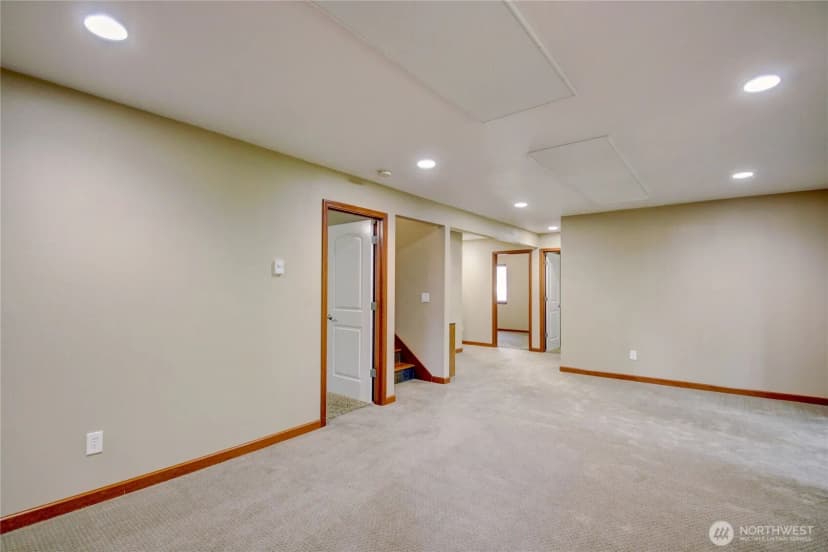 Property photo for 5 Eagle Crest Court, Bellingham photo 31