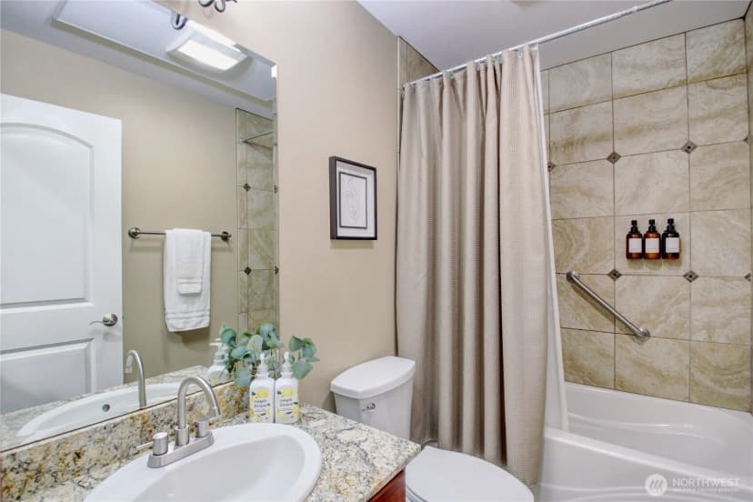 Property photo for 5 Eagle Crest Court, Bellingham photo 33