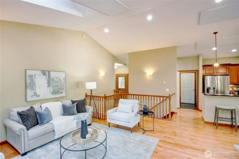 Property photo for 5 Eagle Crest Court, Bellingham photo 9