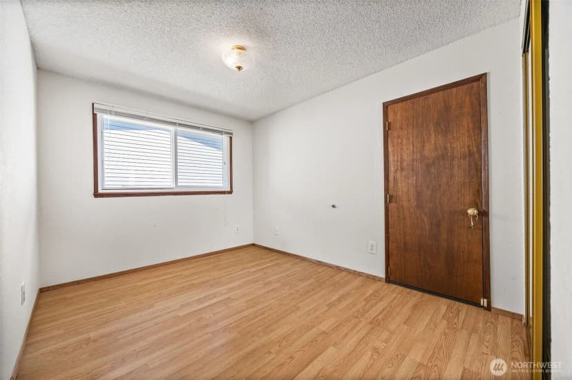 Property photo for 24435 13th Place S, Des Moines photo 22