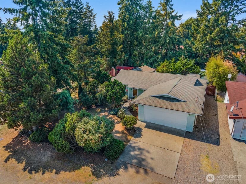 Property photo for 24435 13th Place S, Des Moines photo 32