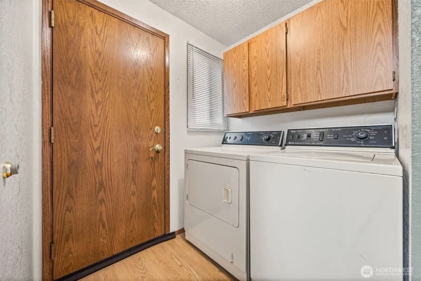 Property photo for 24435 13th Place S, Des Moines photo 23