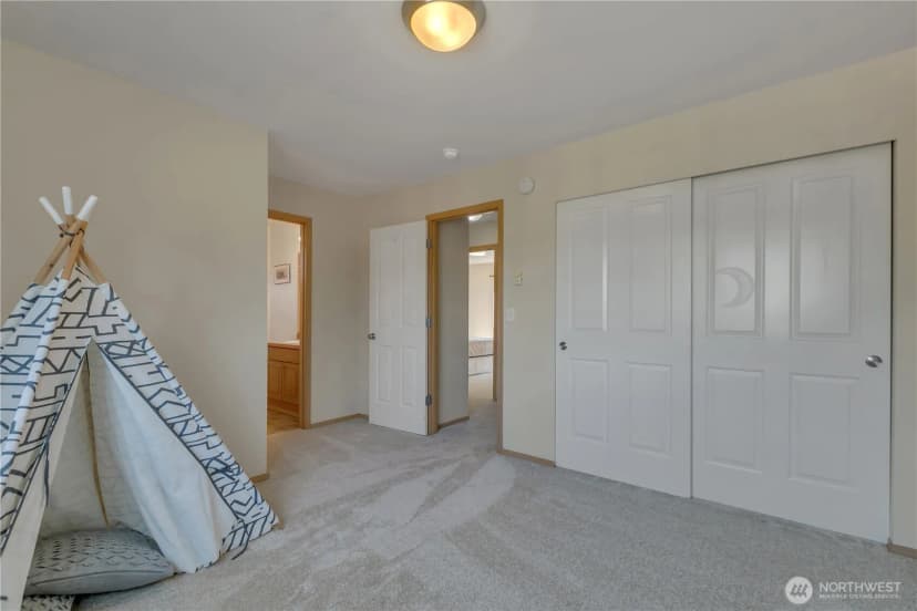 Property photo for 23813 Se 282nd Street, Maple Valley photo 21