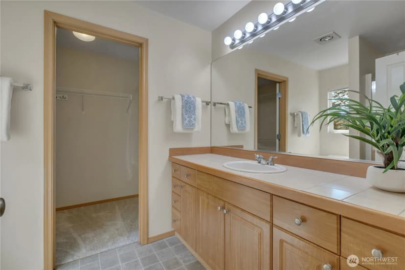 Property photo for 23813 Se 282nd Street, Maple Valley photo 17