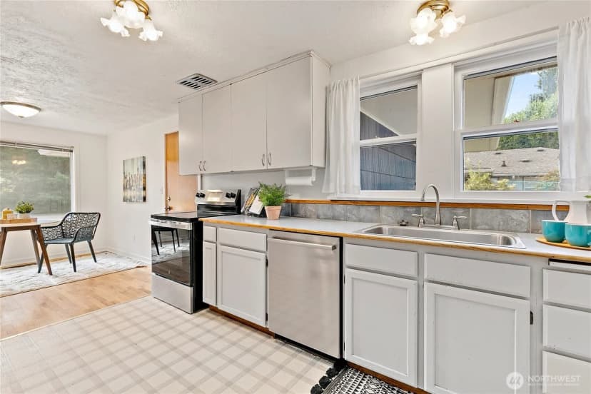Property photo for 2706 Karen Frazier Road Se, Olympia photo 15
