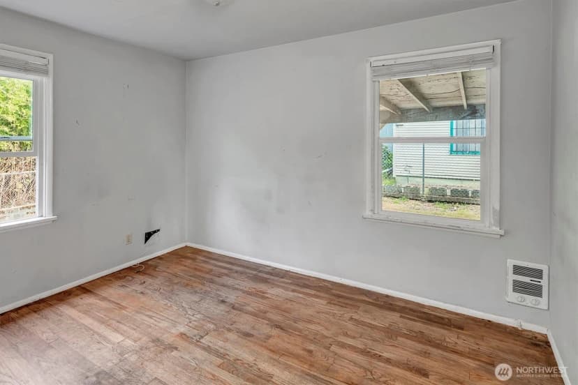 Property photo for 7933 45th Avenue S, Seattle photo 13