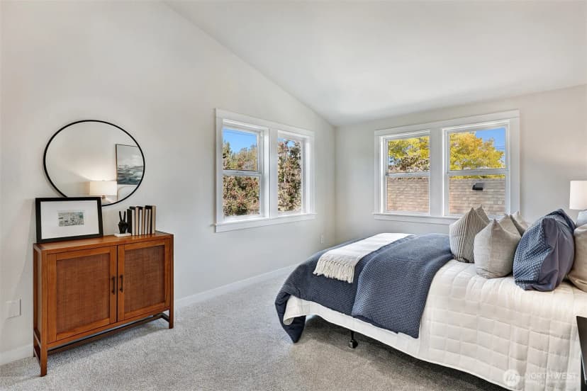 Property photo for 2111 E Pine Street, Seattle photo 14