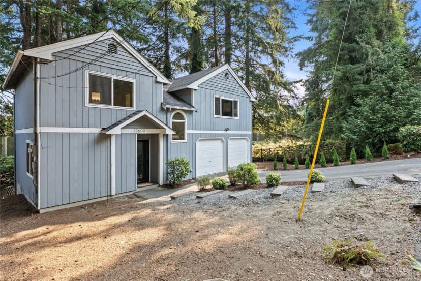 Property photo for 13600 4th Avenue Ne, Seattle photo 19