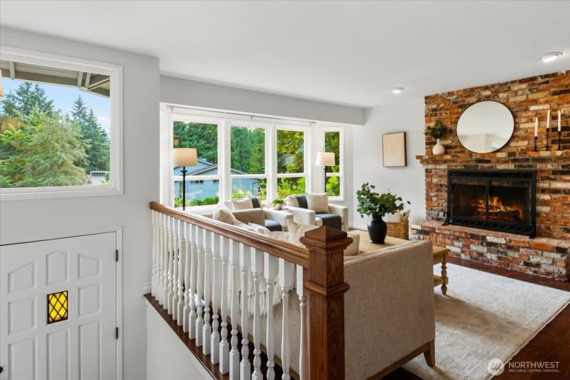 Property photo for 4403 Ne 187th Place, Lake Forest Park photo 4