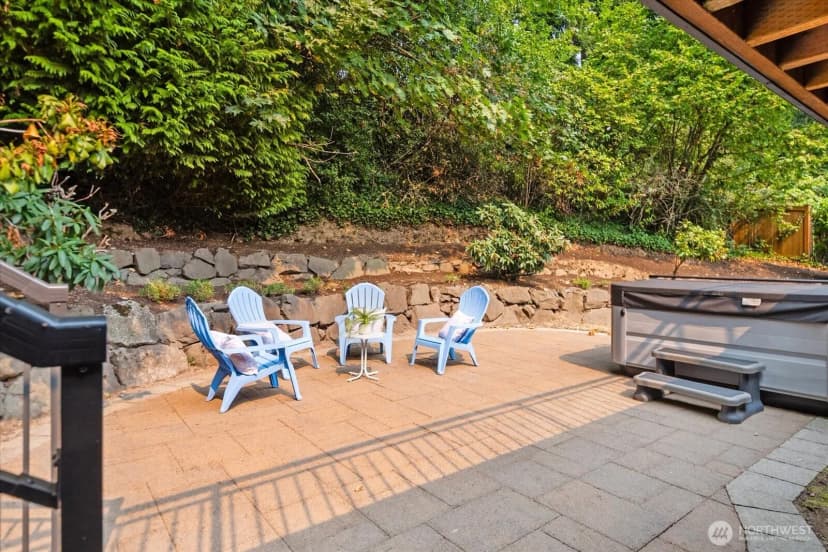 Property photo for 4403 Ne 187th Place, Lake Forest Park photo 32