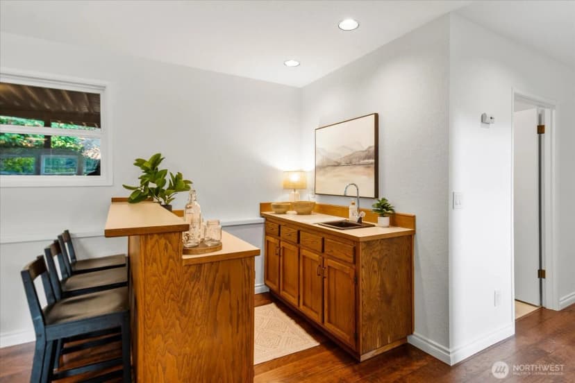 Property photo for 4403 Ne 187th Place, Lake Forest Park photo 21