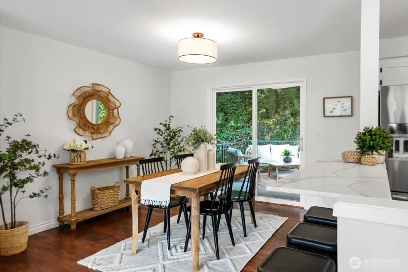 Property photo for 4403 Ne 187th Place, Lake Forest Park photo 8