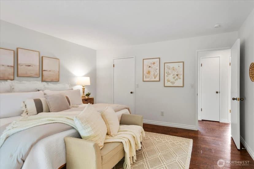 Property photo for 4403 Ne 187th Place, Lake Forest Park photo 14