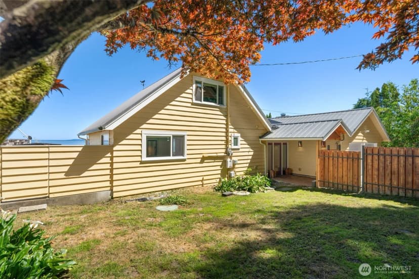 Property photo for 10843 Point Vashon Drive Sw, Vashon photo 24