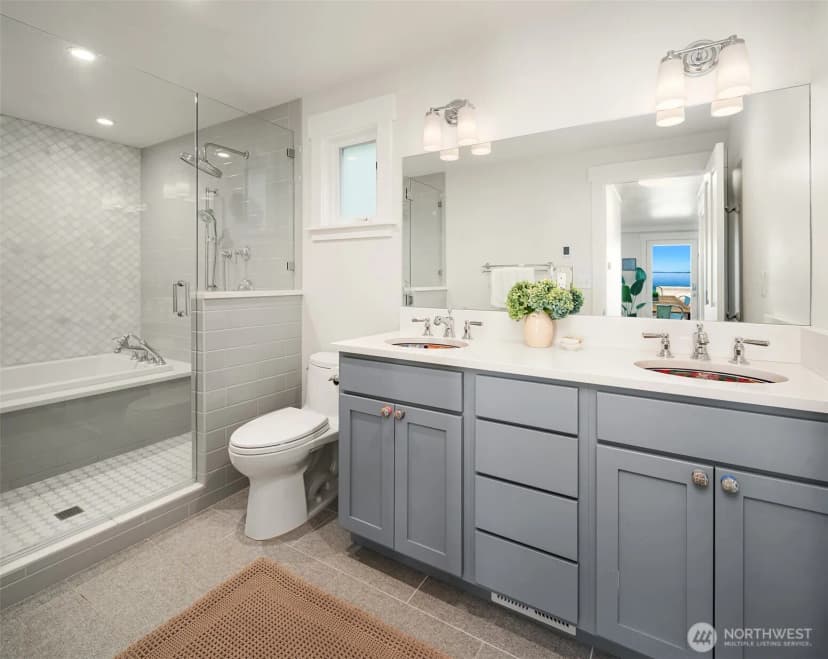 Property photo for 10843 Point Vashon Drive Sw, Vashon photo 18