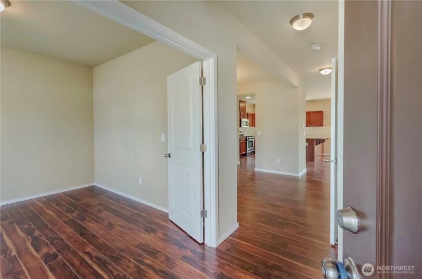 Property photo for 1014 81st Street Ct E, Tacoma photo 4