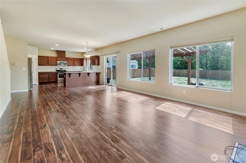 Property photo for 1014 81st Street Ct E, Tacoma photo 13