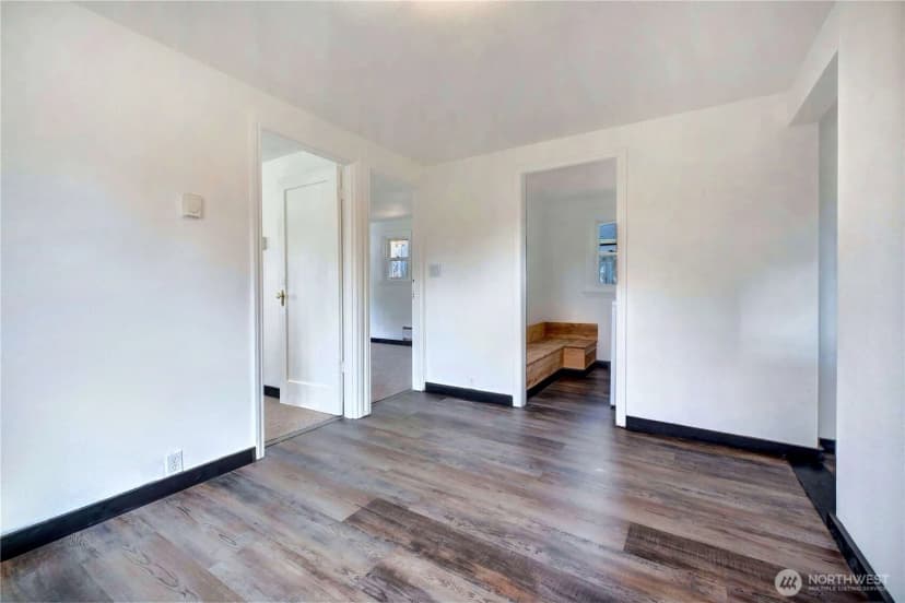 Property photo for 13443 7th Avenue S, Burien photo 9