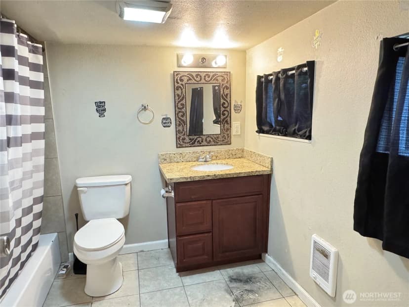 Property photo for 12243 16th Avenue S, Seattle photo 10
